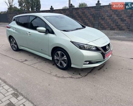 Серый Ниссан Лиф, объемом двигателя 0 л и пробегом 102 тыс. км за 13200 $, фото 6 на Automoto.ua