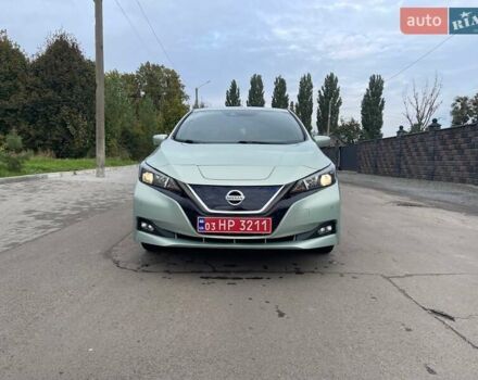 Серый Ниссан Лиф, объемом двигателя 0 л и пробегом 102 тыс. км за 13200 $, фото 7 на Automoto.ua