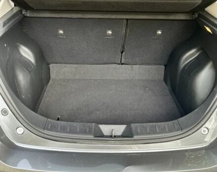 Серый Ниссан Лиф, объемом двигателя 0 л и пробегом 164 тыс. км за 10900 $, фото 12 на Automoto.ua