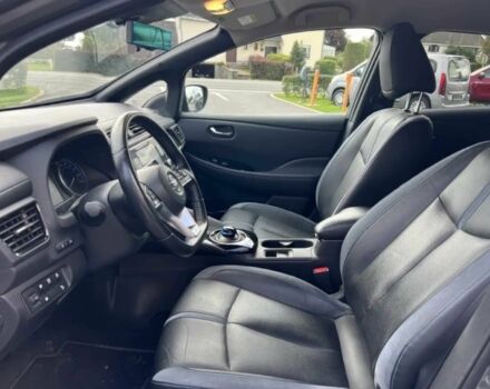 Серый Ниссан Лиф, объемом двигателя 0 л и пробегом 47 тыс. км за 4650 $, фото 9 на Automoto.ua