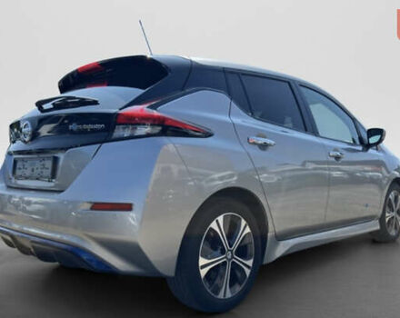 Серый Ниссан Лиф, объемом двигателя 0 л и пробегом 145 тыс. км за 12750 $, фото 2 на Automoto.ua