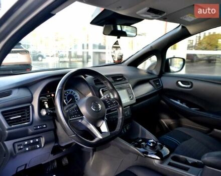 Сірий Ніссан Ліф, об'ємом двигуна 0 л та пробігом 119 тис. км за 12300 $, фото 14 на Automoto.ua