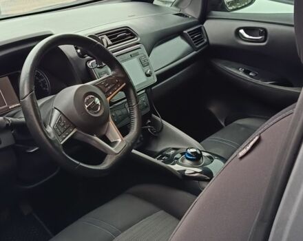 Сірий Ніссан Ліф, об'ємом двигуна 0 л та пробігом 12 тис. км за 16500 $, фото 5 на Automoto.ua