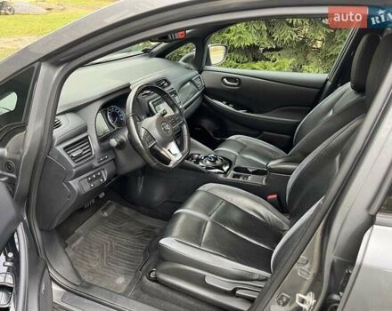 Сірий Ніссан Ліф, об'ємом двигуна 0 л та пробігом 144 тис. км за 12699 $, фото 14 на Automoto.ua