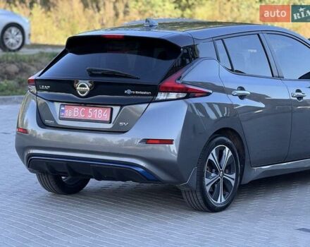 Серый Ниссан Лиф, объемом двигателя 0 л и пробегом 160 тыс. км за 10999 $, фото 14 на Automoto.ua