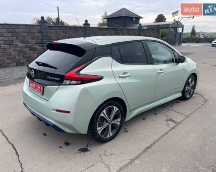 Серый Ниссан Лиф, объемом двигателя 0 л и пробегом 102 тыс. км за 13200 $, фото 12 на Automoto.ua