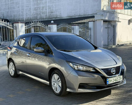 Серый Ниссан Лиф, объемом двигателя 0 л и пробегом 88 тыс. км за 11900 $, фото 1 на Automoto.ua