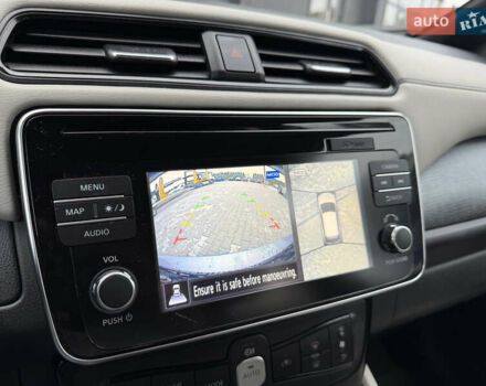 Серый Ниссан Лиф, объемом двигателя 0 л и пробегом 85 тыс. км за 12900 $, фото 11 на Automoto.ua