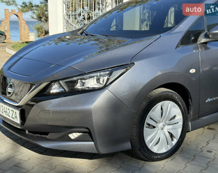 Серый Ниссан Лиф, объемом двигателя 0 л и пробегом 88 тыс. км за 11900 $, фото 4 на Automoto.ua
