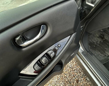 Серый Ниссан Лиф, объемом двигателя 0 л и пробегом 134 тыс. км за 13200 $, фото 13 на Automoto.ua