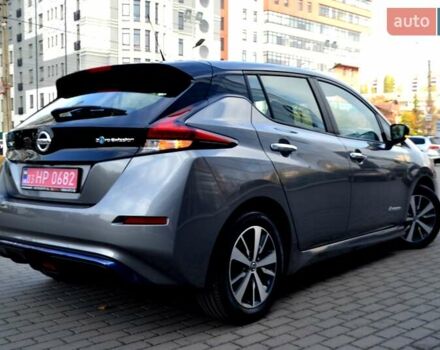 Сірий Ніссан Ліф, об'ємом двигуна 0 л та пробігом 119 тис. км за 12300 $, фото 149 на Automoto.ua