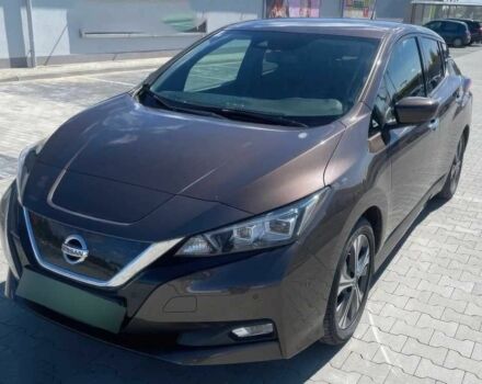 Серый Ниссан Лиф, объемом двигателя 0 л и пробегом 78 тыс. км за 5600 $, фото 1 на Automoto.ua