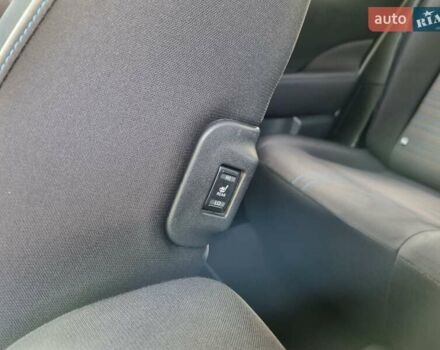 Сірий Ніссан Ліф, об'ємом двигуна 0 л та пробігом 173 тис. км за 10850 $, фото 34 на Automoto.ua