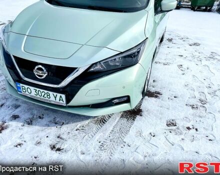 Серый Ниссан Лиф, объемом двигателя 0 л и пробегом 69 тыс. км за 12750 $, фото 2 на Automoto.ua
