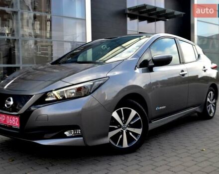 Сірий Ніссан Ліф, об'ємом двигуна 0 л та пробігом 119 тис. км за 12300 $, фото 9 на Automoto.ua