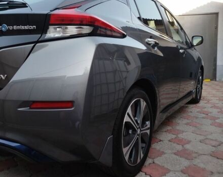 Сірий Ніссан Ліф, об'ємом двигуна 0 л та пробігом 138 тис. км за 11500 $, фото 4 на Automoto.ua