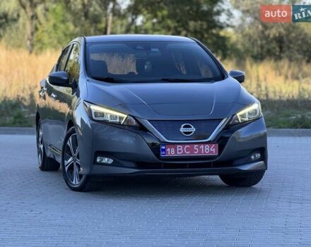 Серый Ниссан Лиф, объемом двигателя 0 л и пробегом 160 тыс. км за 10999 $, фото 6 на Automoto.ua