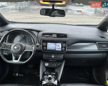 Сірий Ніссан Ліф, об'ємом двигуна 0 л та пробігом 152 тис. км за 11950 $, фото 49 на Automoto.ua