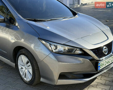 Сірий Ніссан Ліф, об'ємом двигуна 0 л та пробігом 88 тис. км за 11900 $, фото 6 на Automoto.ua