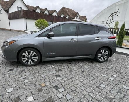 Серый Ниссан Лиф, объемом двигателя 0 л и пробегом 127 тыс. км за 11500 $, фото 1 на Automoto.ua