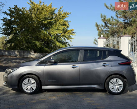 Сірий Ніссан Ліф, об'ємом двигуна 0 л та пробігом 88 тис. км за 11900 $, фото 3 на Automoto.ua