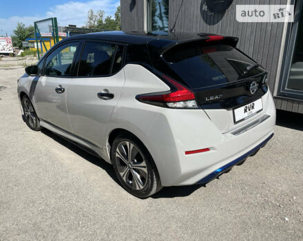 Серый Ниссан Лиф, объемом двигателя 0 л и пробегом 110 тыс. км за 13300 $, фото 14 на Automoto.ua