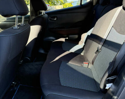 Сірий Ніссан Ліф, об'ємом двигуна 0 л та пробігом 88 тис. км за 11900 $, фото 14 на Automoto.ua