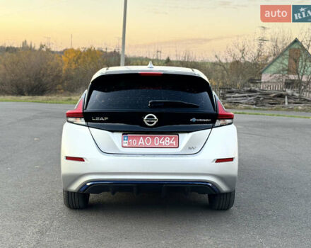 Серый Ниссан Лиф, объемом двигателя 0 л и пробегом 150 тыс. км за 10800 $, фото 14 на Automoto.ua