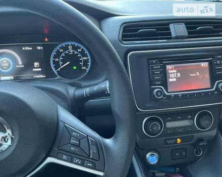 Сірий Ніссан Ліф, об'ємом двигуна 0 л та пробігом 115 тис. км за 11850 $, фото 6 на Automoto.ua