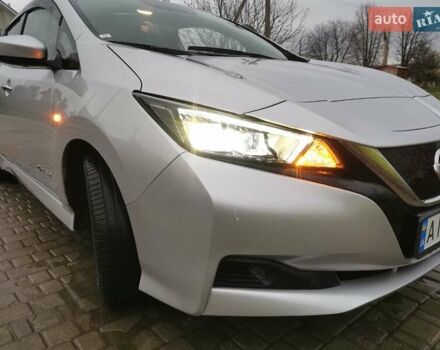 Сірий Ніссан Ліф, об'ємом двигуна 0 л та пробігом 45 тис. км за 12500 $, фото 3 на Automoto.ua