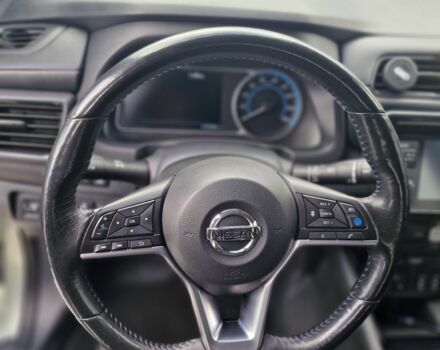 Сірий Ніссан Ліф, об'ємом двигуна 0 л та пробігом 115 тис. км за 11500 $, фото 18 на Automoto.ua