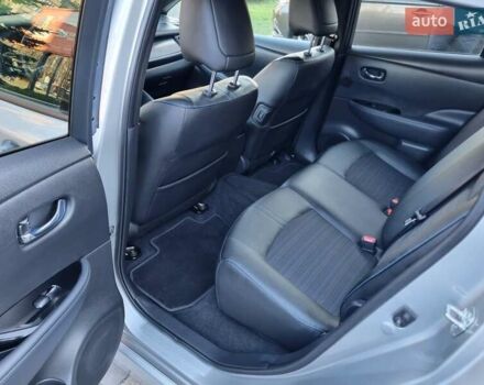 Сірий Ніссан Ліф, об'ємом двигуна 0 л та пробігом 95 тис. км за 13100 $, фото 29 на Automoto.ua