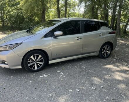 Сірий Ніссан Ліф, об'ємом двигуна 0 л та пробігом 89 тис. км за 13300 $, фото 2 на Automoto.ua