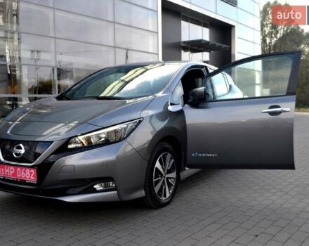 Сірий Ніссан Ліф, об'ємом двигуна 0 л та пробігом 119 тис. км за 12300 $, фото 10 на Automoto.ua