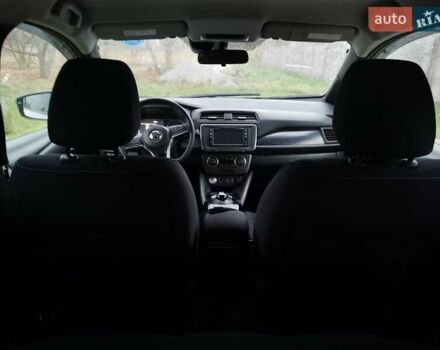 Сірий Ніссан Ліф, об'ємом двигуна 0 л та пробігом 45 тис. км за 12500 $, фото 18 на Automoto.ua