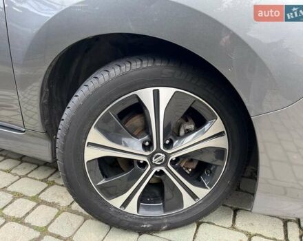 Сірий Ніссан Ліф, об'ємом двигуна 0 л та пробігом 144 тис. км за 12699 $, фото 55 на Automoto.ua