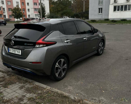 Серый Ниссан Лиф, объемом двигателя 0 л и пробегом 105 тыс. км за 12500 $, фото 12 на Automoto.ua