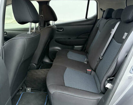 Серый Ниссан Лиф, объемом двигателя 0 л и пробегом 88 тыс. км за 11200 $, фото 18 на Automoto.ua