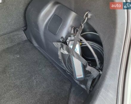 Сірий Ніссан Ліф, об'ємом двигуна 0 л та пробігом 173 тис. км за 10850 $, фото 14 на Automoto.ua