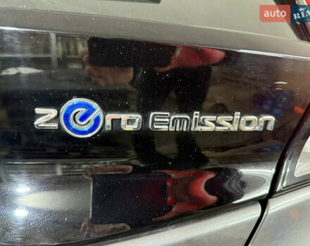 Серый Ниссан Лиф, объемом двигателя 0 л и пробегом 71 тыс. км за 11950 $, фото 44 на Automoto.ua