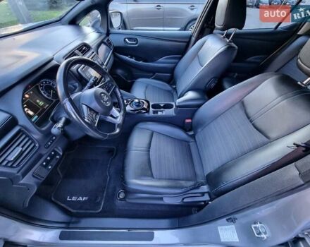 Сірий Ніссан Ліф, об'ємом двигуна 0 л та пробігом 95 тис. км за 13100 $, фото 22 на Automoto.ua