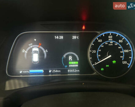 Серый Ниссан Лиф, объемом двигателя 0 л и пробегом 85 тыс. км за 12700 $, фото 13 на Automoto.ua