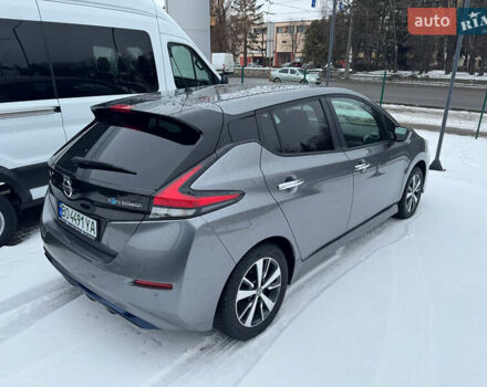Серый Ниссан Лиф, объемом двигателя 0 л и пробегом 74 тыс. км за 11000 $, фото 3 на Automoto.ua