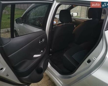 Сірий Ніссан Ліф, об'ємом двигуна 0 л та пробігом 45 тис. км за 12500 $, фото 19 на Automoto.ua