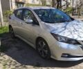 Серый Ниссан Лиф, объемом двигателя 0 л и пробегом 65 тыс. км за 12000 $, фото 1 на Automoto.ua