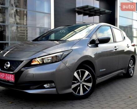 Сірий Ніссан Ліф, об'ємом двигуна 0 л та пробігом 119 тис. км за 12300 $, фото 67 на Automoto.ua