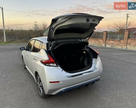 Серый Ниссан Лиф, объемом двигателя 0 л и пробегом 150 тыс. км за 10800 $, фото 30 на Automoto.ua