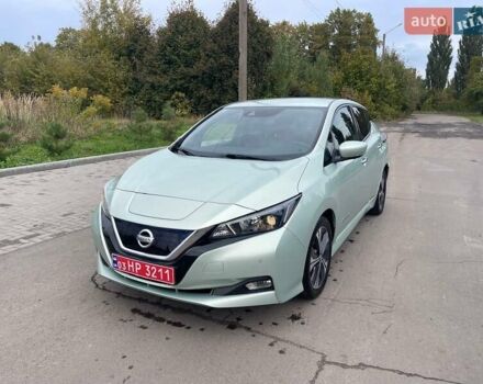 Серый Ниссан Лиф, объемом двигателя 0 л и пробегом 102 тыс. км за 13200 $, фото 8 на Automoto.ua