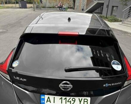 Сірий Ніссан Ліф, об'ємом двигуна 0 л та пробігом 120 тис. км за 12500 $, фото 4 на Automoto.ua