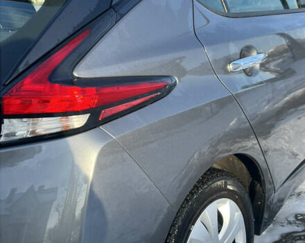 Серый Ниссан Лиф, объемом двигателя 0 л и пробегом 106 тыс. км за 12200 $, фото 5 на Automoto.ua